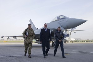 Velika Britanija bo zaradi teroristov in IS drastično povečala izdatke za obrambo