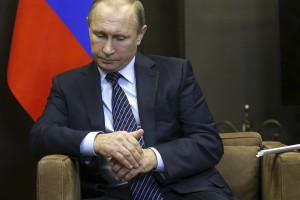Putin: Pomagači teroristov so nas zabodli v hrbet 