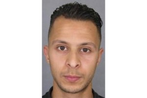 Terorist Abdeslam naj bi bil v že na varnem Siriji