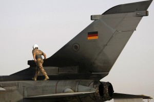Bundestag odloča o načrtovanem posredovanju proti IS