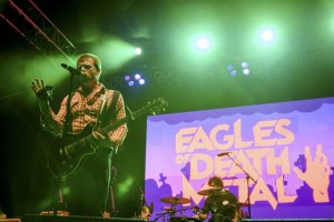 Eagles of Death Metal se po pokolu v Bataclanu vračajo v Pariz