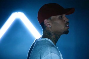 HIT DNEVA: Chris Brown napoveduje nov album