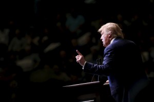 Trumpu bi radi s peticijo preprečili vstop v Veliko Britanijo