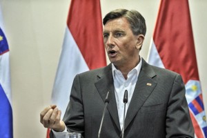 Pahor: Če Slovenija ne bo spoštovala schengenskih pravil, bo izključena iz schengna