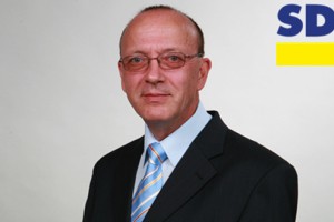 Vinko Gorenak: Tu nekaj smrdi. V korist Zorana Jankoviča.
