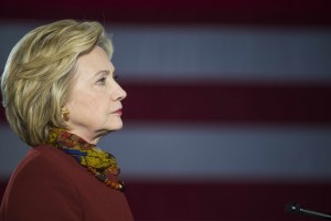Clintonova in Trump zanesljivo v vodstvu ankete CNN
