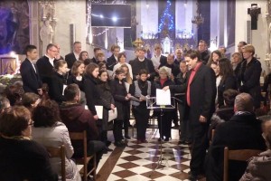 VIDEO &#38; FOTO: Božični koncert Frančiškanskega komornega zbora