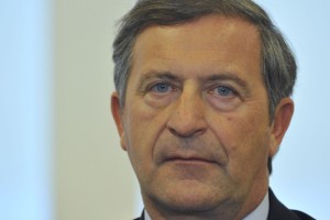 Erjavec o interpelaciji: "Pamflet očitkov" in "avtogol" NSi