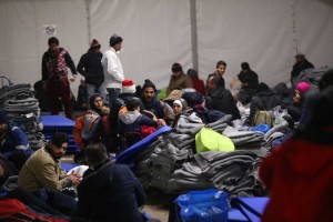 V Kidričevem center za 4.000 muslimanskih migrantov? MNZ: Preučujemo tudi to možnost!