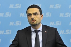 Erjavec zabrusil Toninu: Dokaži obtožbe, če ne si "navaden lažnivec"
