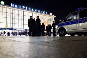 Povračilo za silvestrske napade na ženske? V Kölnu pretepli več tujcev
