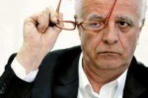 Vinko Vasle: Jutri bodo vsi udbovci, tudi njihove prisilne žrtve. Na bruhanje mi gre.