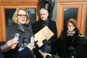 Primc: Predlagamo uvedbo neregistrirane istospolne partnerske skupnosti