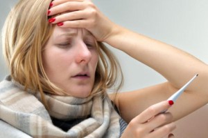 Na NIJZ obolelim za gripo in drugimi okužbami dihal svetujejo omejitev stikov