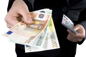 Niso si le profesorji polnili žepov: v občinah 250.000 evrov dodatkov za pripravljenost na leto