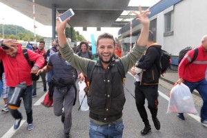 Avstrijska izkušnja za Slovence: denar za migrante, ki se odločijo vrniti domov