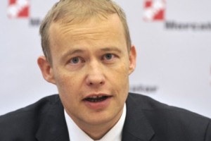 Matej Lahovnik: Predsednik vlade o zadnjih dogodkih molči in gleda stran