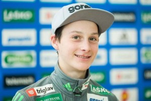 Slovenski skakalci mladinski svetovni prvaki