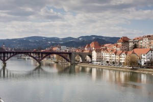 Skupina katoliških izobražencev v MB: Kam greš Slovenija?
