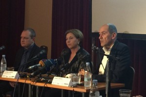 Janša pikro o Cerarju: Očitno ga motijo le slovenske zastave