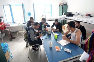 Že aprila bo v Slovenijo premeščenih prvih 40 prosilcev za azil