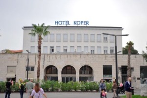 Koprska občina toži DZS za uveljavitev nakupa Hotela Koper