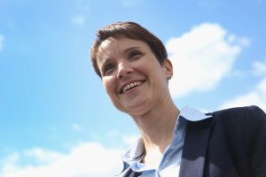 AfD: Včeraj je bil "dober dan za demokracijo"