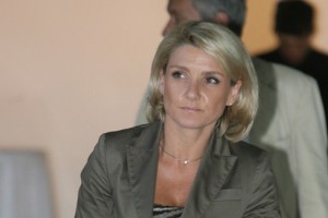Priče pojasnjevale, zakaj in kako je Simona Dimic prišla do posojila NLB