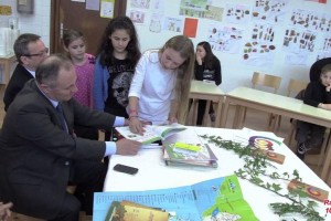 FOTO in VIDEO: Albanski veleposlanik v Sloveniji danes na OŠ Bršljin