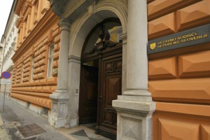 Ustavno sodišče: Dva posega zujfa nista bila v neskladju z ustavo
