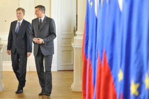 Anketi Episcentra in Mediane: Vlada, SDS, Pahor in neopredeljeni