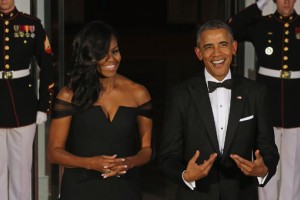 Barack in Michelle Obama sta lani zaslužila 436.065 dolarjev bruto 