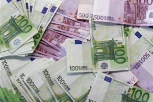 Hrvaška klesti privilegije državnih uradnikov