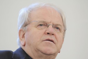Gril: 25 let kasneje je mogoče opaziti veliko enotnost, ki je ob osamosvajanju vladala med ljudmi