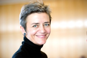 Noro! Radikalna levičarska komisarka napadla Google, ker je za potrošnike večinoma brezplačen