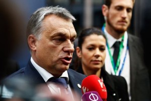 Orban svari, da se je EU prodala Turčiji: Naša varnost ne more biti v rokah sile zunaj EU