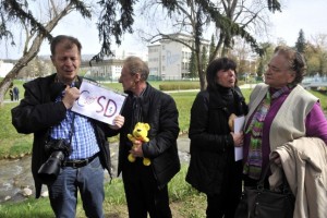 Babica "velenjskih" dečkov toži državo