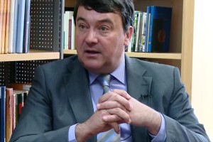 Boštjan M. Turk: Cerar drži špansko zaveso, zadaj se pa krade