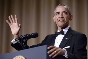 Obama se je na dopisniški večerji lotil Trumpa