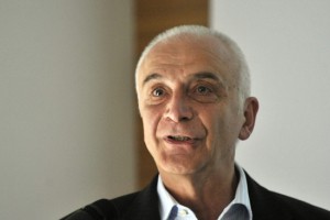 Boscarol poudarja: Delodajalci in delavci smo v istem čolnu