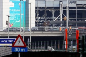 Na bruseljskem letališču delno odprli avlo za odhode: "Bruselj je nazaj v poslu."
