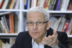 Desus za kulturnega ministra predlaga Toneta Peršaka