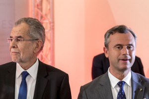 O novem avstrijskem predsedniku bo odločilo okoli 700.000 glasov, oddanih po pošti