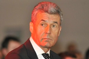 Kriminalisti nad Kolektor, preiskava tudi pri Stojanu Petriču doma