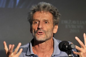 Tomo Križnar v zaporu v Južnem Sudanu 
