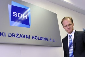 Rado Pezdir: Plenilci na pohodu