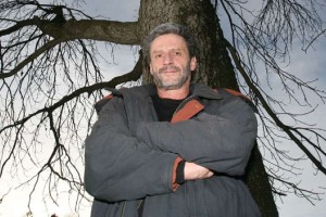 "Psihično uničeni" Križnar na poti domov