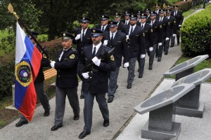 Od osamosvojitve je enajst slovenskih policistov umrlo med opravljanjem dolžnosti
