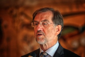 Lojze Peterle si ob 25-letnici Slovenije želi več otrok in manj tatov