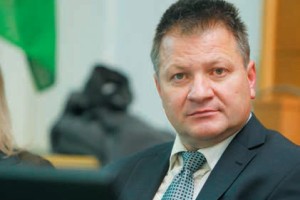 Šentiljskega šerifa kazensko ovadili, seznam njegovih grehov je kar dolg